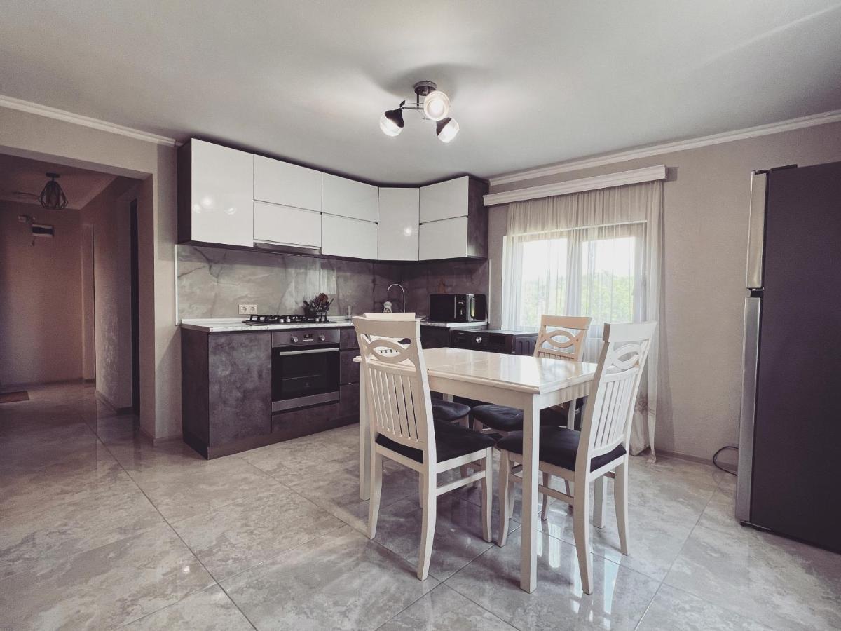 Apartament Gardenia Ckaltubo Zewnętrze zdjęcie